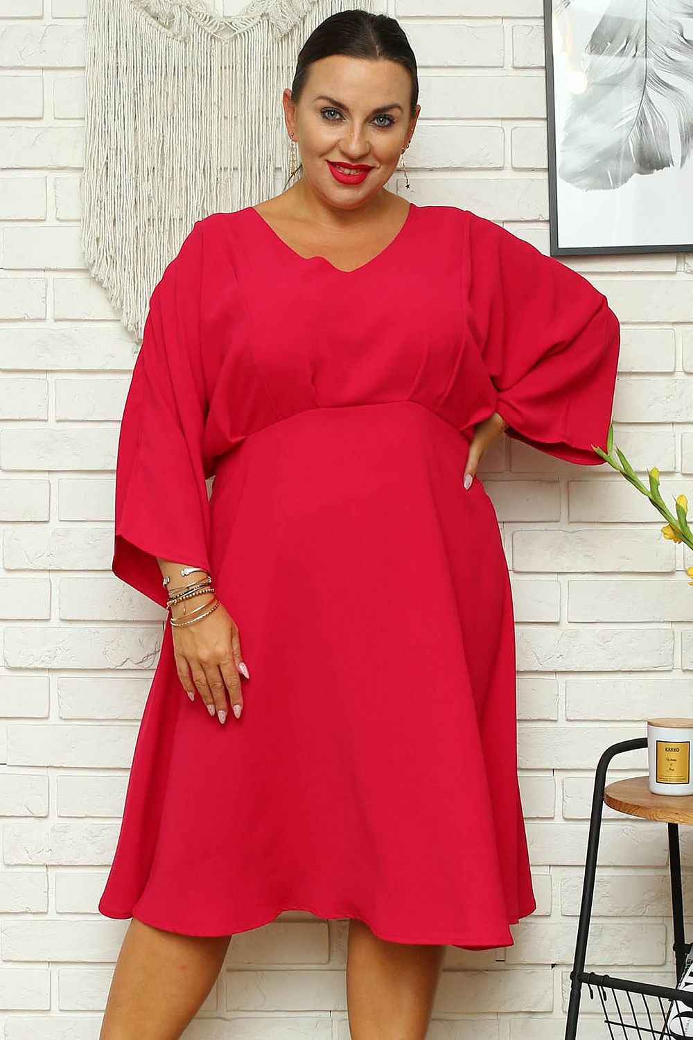 Plus size dress model 168961